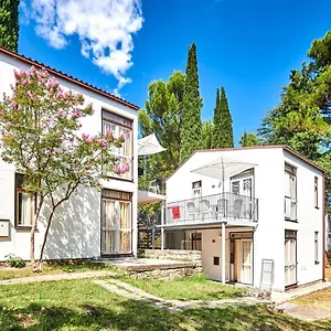 Astra Plava Laguna Appartement