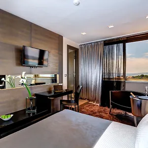 Couette-café The View Luxury